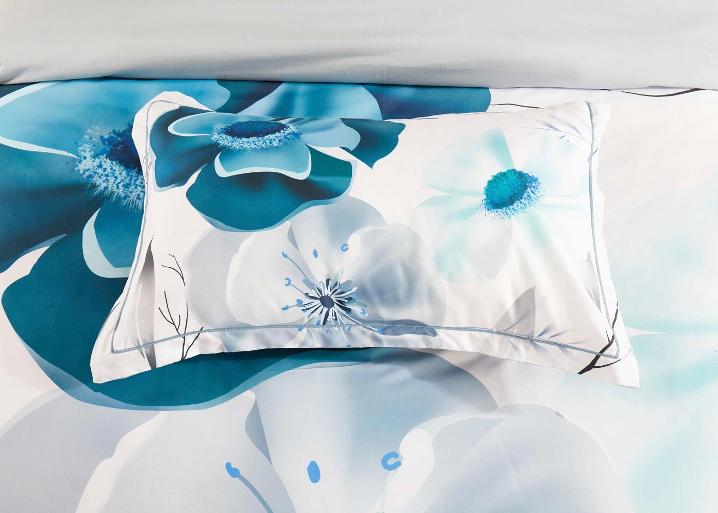 NNEDSZ Julieta Floral Quilt Cover Set - Super King Size